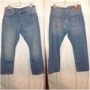 Men's Size 32 Levi's Button Fly Jeans